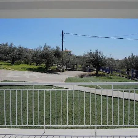 Lägenhet Olive Roads Kalamata
